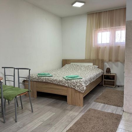 Apartman Centar Bb Pancevo Exterior photo